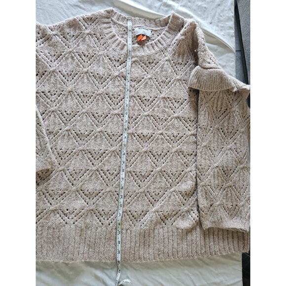 Old Navy Pointelle Knit Sweater Womens Sz 4X Ruffle Trim Metallic Oatmeal Cozy - Picture 10 of 10